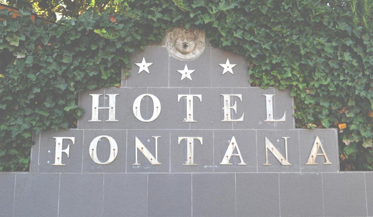 Hotel Fontana ルビエーラ エクステリア 写真